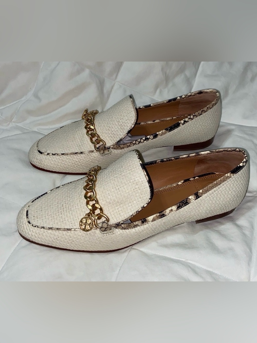 RARE Like new Tory Burch mini Benton charm loafers